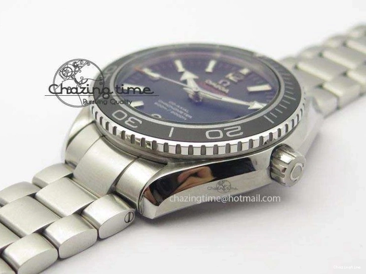 0518 Planet Ocean SS Bp Maker 45mm Black Bezel On SS Bracelet A OnTrend 8218